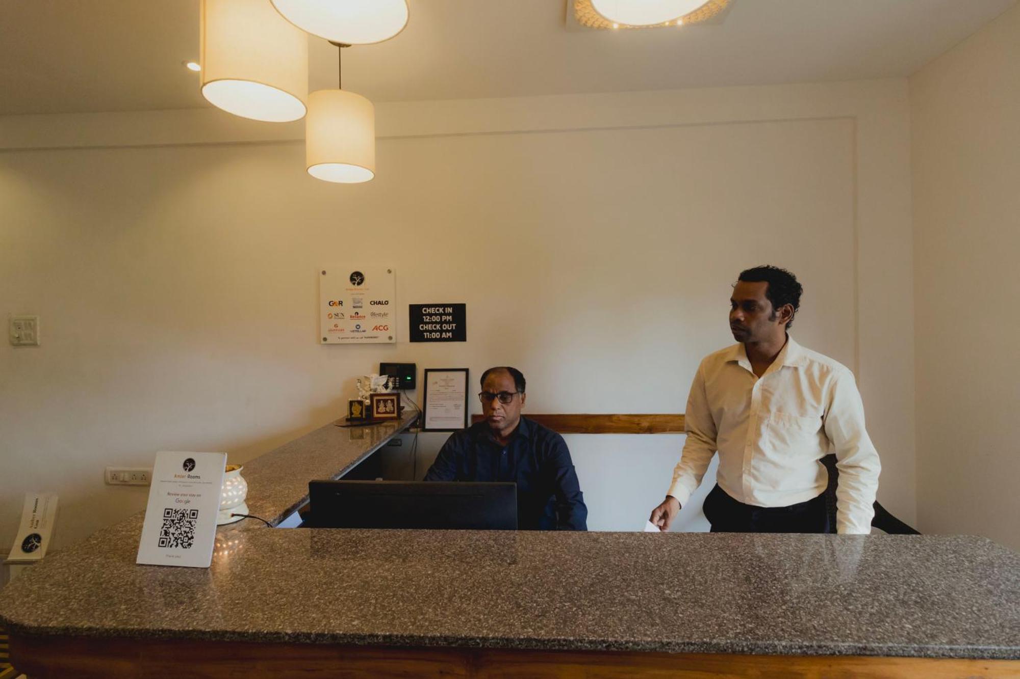 Amber Rooms Porvorim Luaran gambar